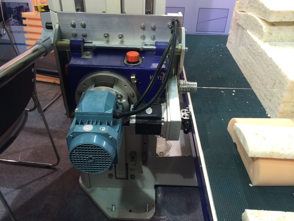 Dual Blade 10m/Min CNC Cutting Machine For Flexible PU
