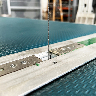Vertical Fast Wire pu foam cutting machine For Rigid Foam