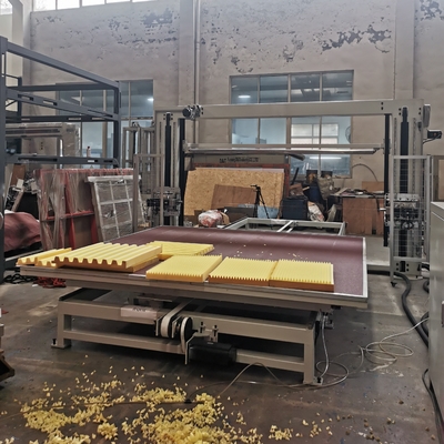 High Precision CNC Horizontal Sponge Cutting Machine With Oscillating Blade For Polyurethane Foam